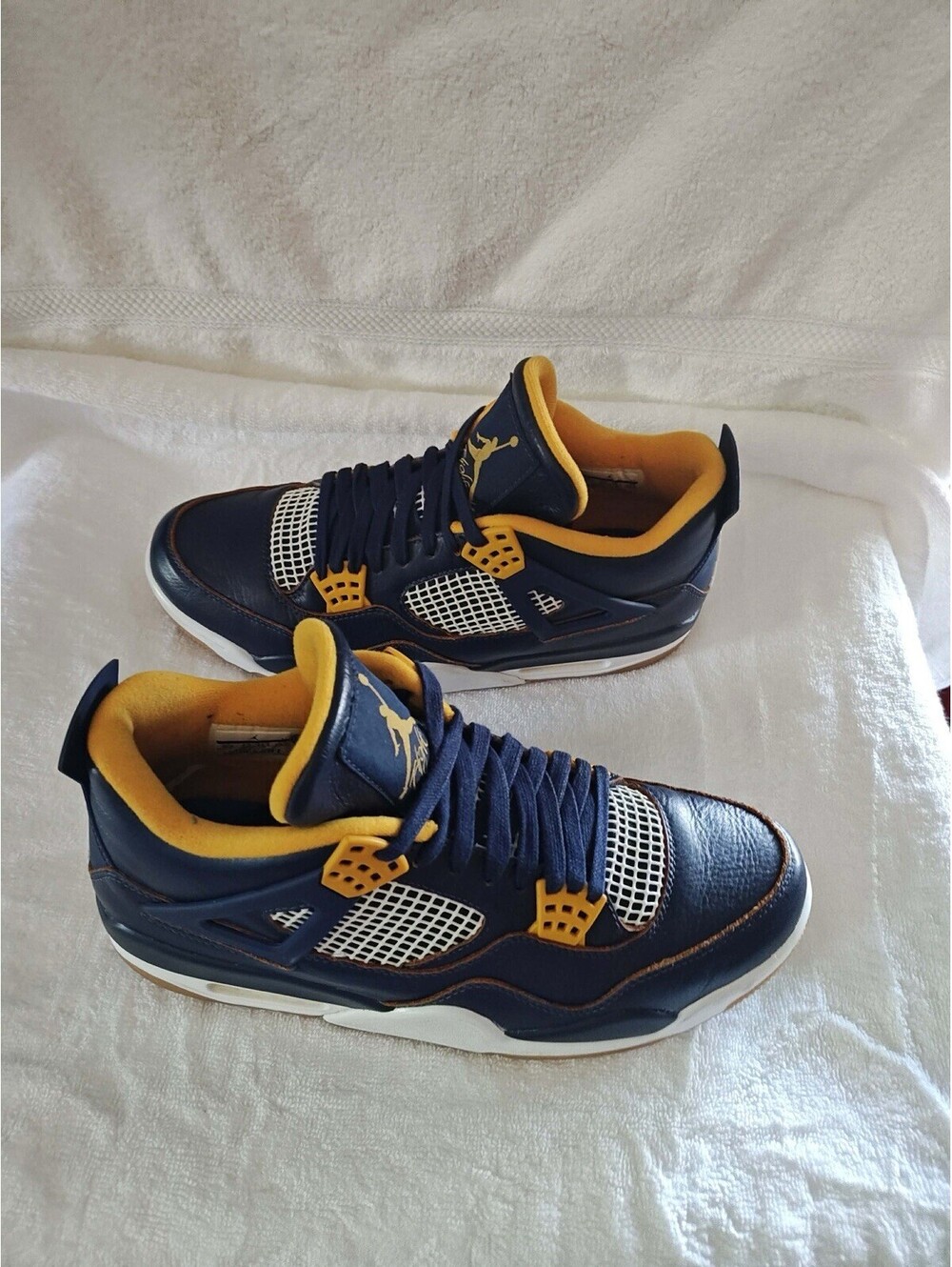 SZ 10.5 VNDS W/ OG Box!- Jordan 4 Retro Dunk From Above Navy Yellow 308497-425
